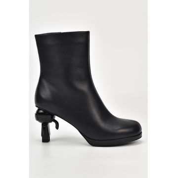 Botine high-cut din piele