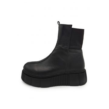 Ghete wedge de piele