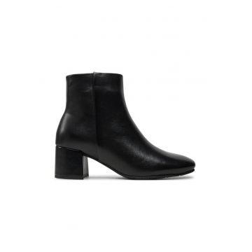 Botine 2-25003-43 Negru - Piele lacuita