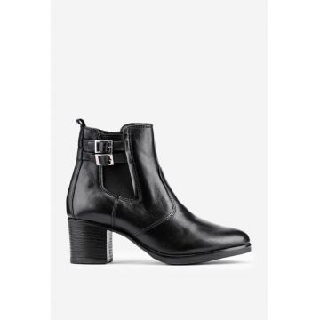 Botine negre din piele cu accesoriu